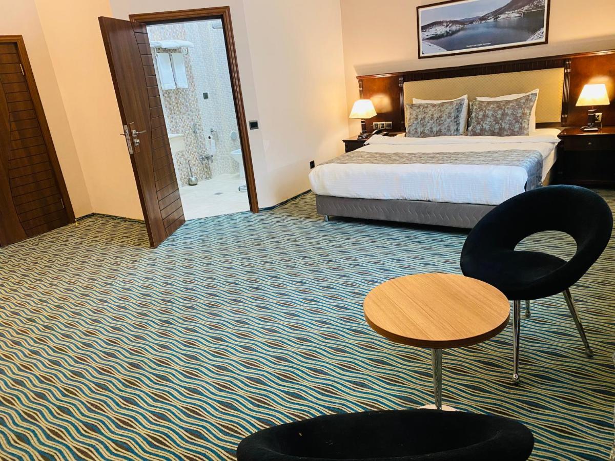 Marine Inn Hotel Баку Екстериор снимка